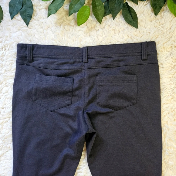 Gilbert Women's Classic Knit Skinny Charcoal Slacks - Picture 5 of 7